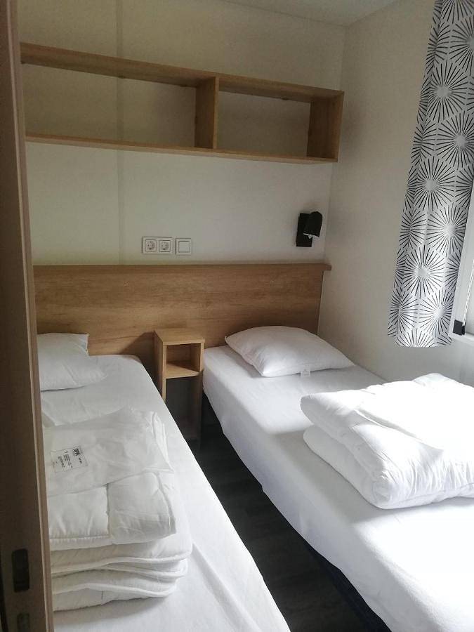 Location de vacances pour 4 personnes, avec vue ainsi que piscine et jardin à Ascou - 3