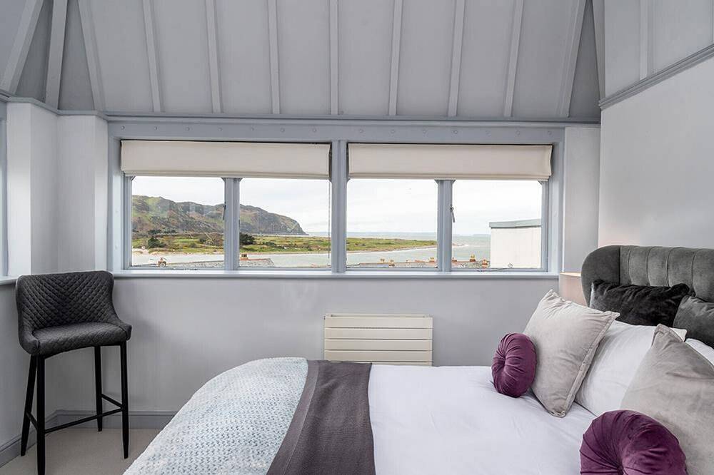 Deganwy Tower Apartment in Deganwy, Conwy region