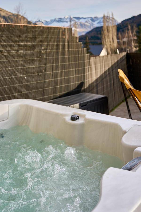 Apartamento entero, Three-Bedroom Apartment in Formigal (Esquí), Sallent de Gállego