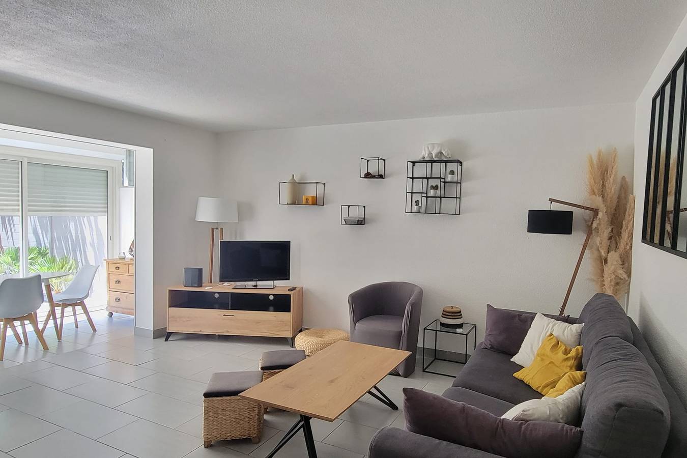 Ganze Wohnung, Ferienwohnung für 4 Personen mit Garten in Fréjus Plage, Frejus