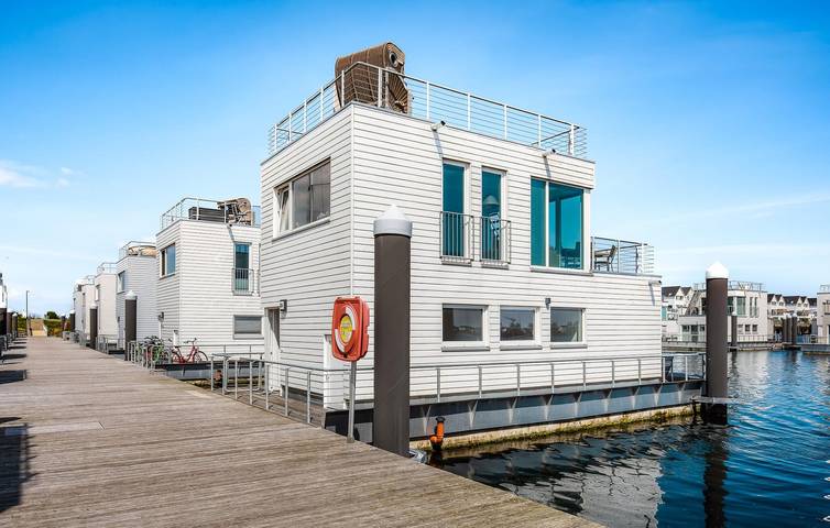 Hausboot für 5 Personen, mit Terrasse und Sauna in Kappeln