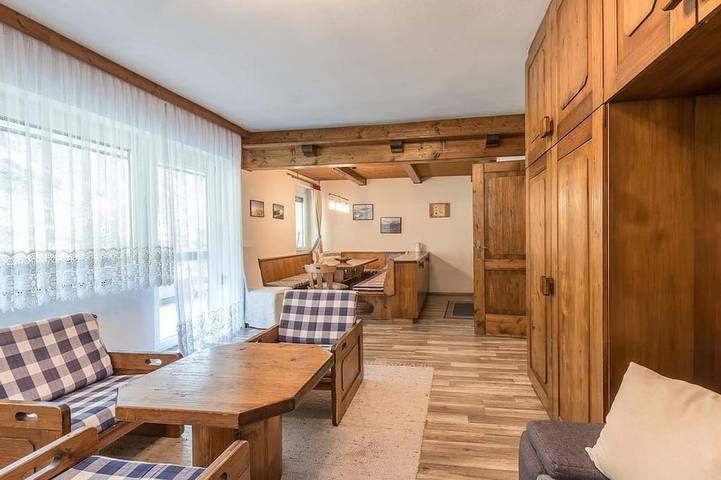 Ferienhaus für 2 Personen, mit Balkon und Garten