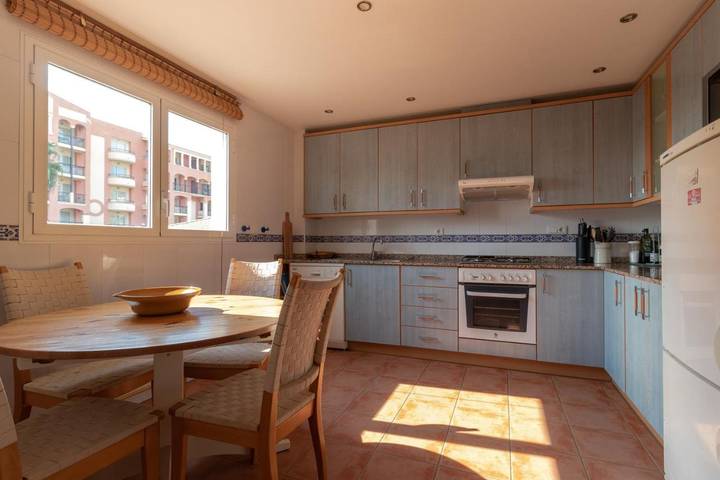 Casa rural para 6 personas, con vistas además de piscina y jardín en Muchamiel - 4