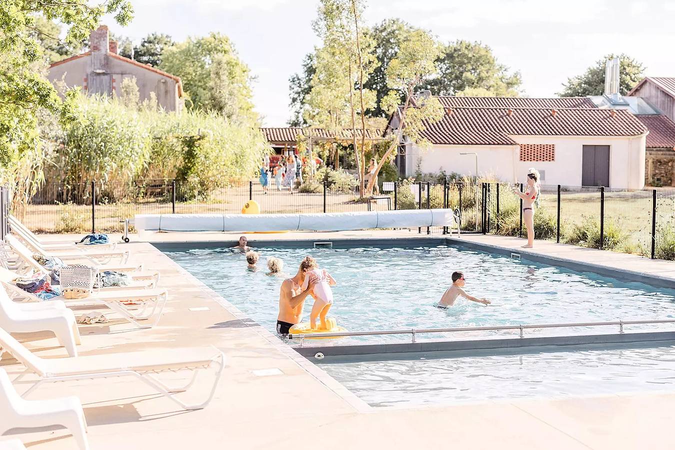 Lodge for 4 People in Chauché, La Roche-sur-Yon region