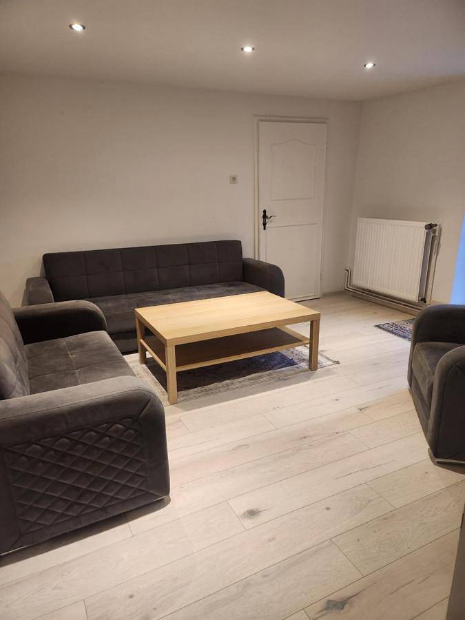 Large Double Room in Luxemburgo