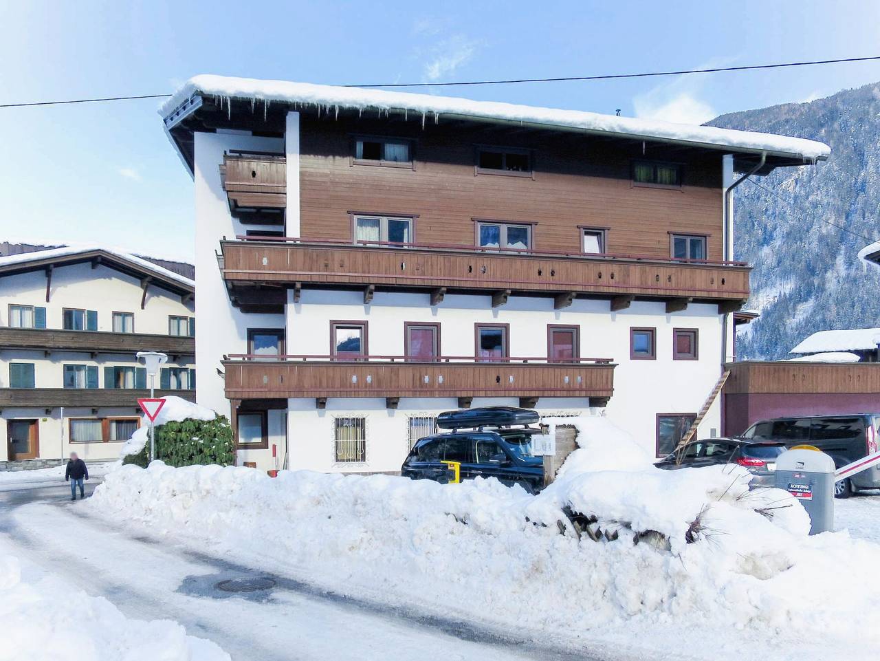 Ganze Ferienwohnung, Appartementhaus Mayrhofen - Ferienwohnung Ahornspitz für 8 Personen in Mayrhofen, Zillertaler Alpen