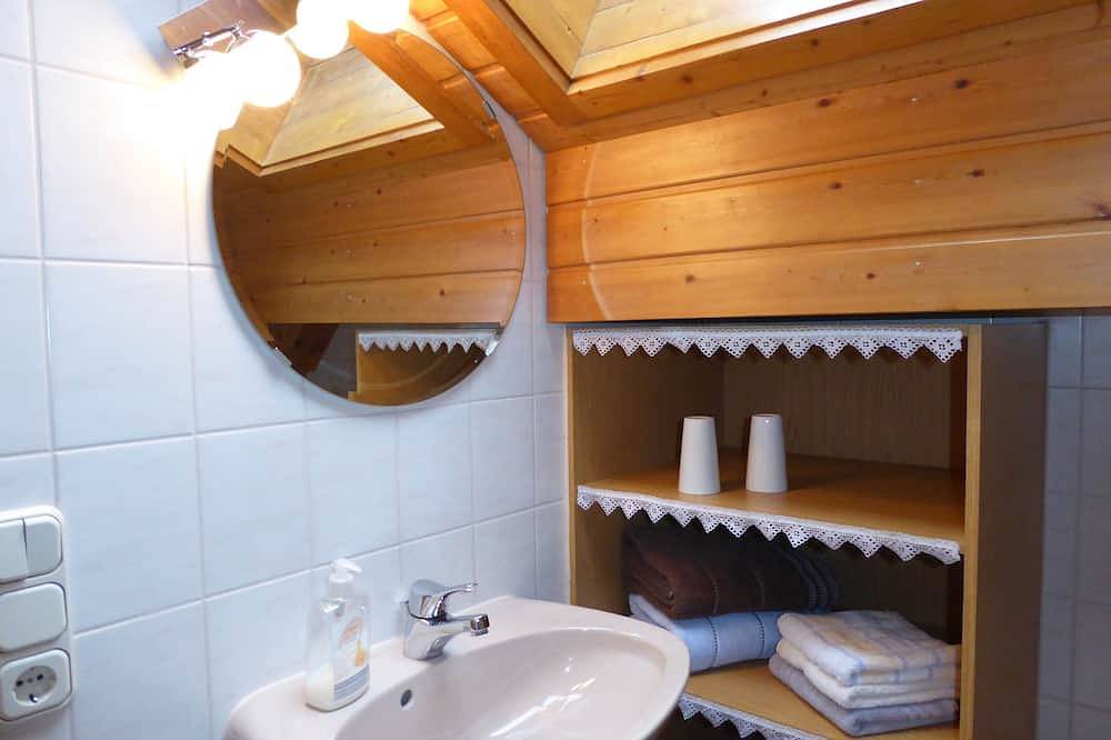 Ganze Wohnung, Ferienwohnung im Allgäu in Ortsrandlage, Wlan kostenfrei! in Obermaiselstein, Bayerisch Schwaben