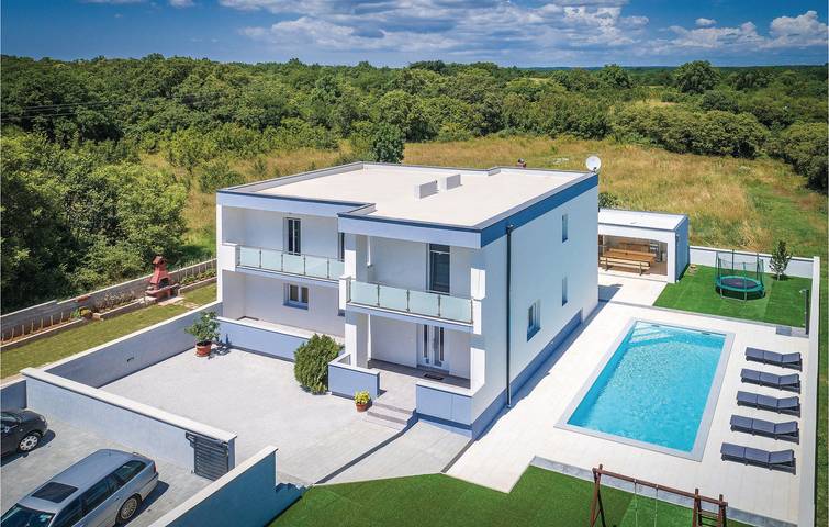 Location de vacances pour 10 personnes, avec Terrasse à Loborika