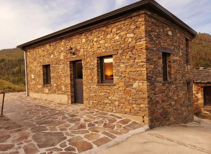Apartamento de vacaciones para 5 personas, con vistas y jardín - 1