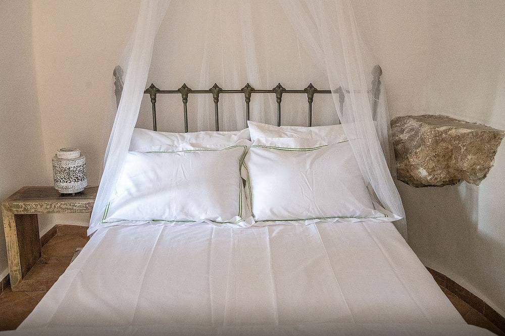 The Olive Tree Residence - Een unieke toren-huis ervaring in Stoupa, Messenia