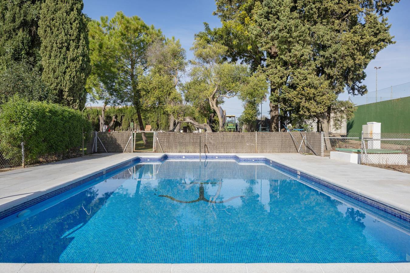 Casa rural 'La Mariscala' con piscina privada, Wi-Fi y aire acondicionado in Jerez de la Frontera, Costa de la Luz
