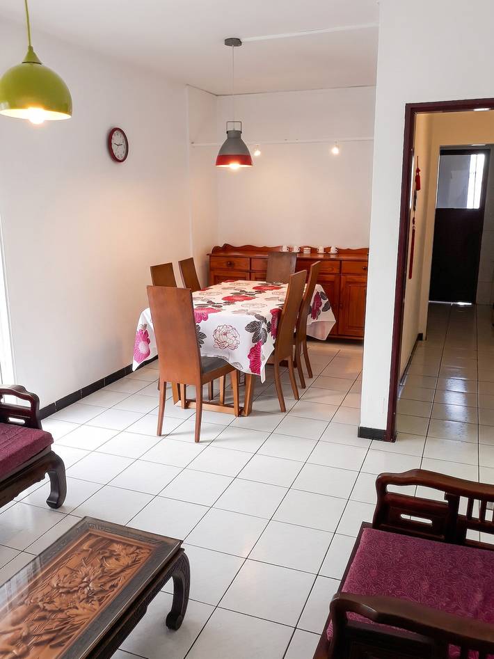 Appartement entier, Appartement charmant à Saint-Denis, 46 m², parking inclus. in Saint-Denis (Réunion), Île de la Réunion