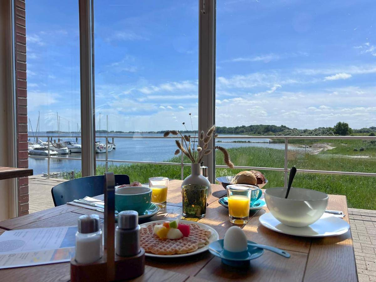 Standard Double Room with Sea View in Hohen Wieschendorf, Hohenkirchen