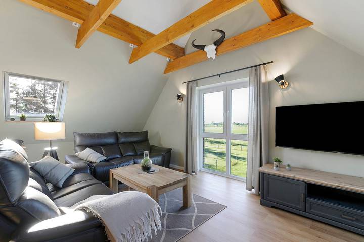 Apartamento inteiro, Apartamento 'Hygge Loft' com Wi-Fi in Högel, Grünes Binnenland