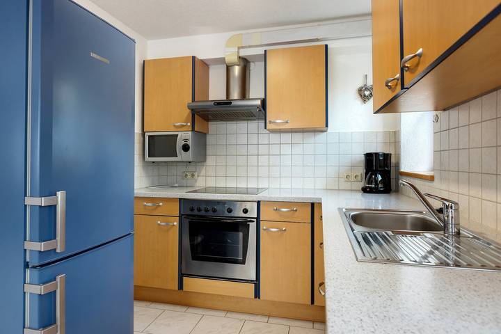 Hel lejlighed, Apartment 'Ziegler' with Wi-Fi in Singen, Hegau
