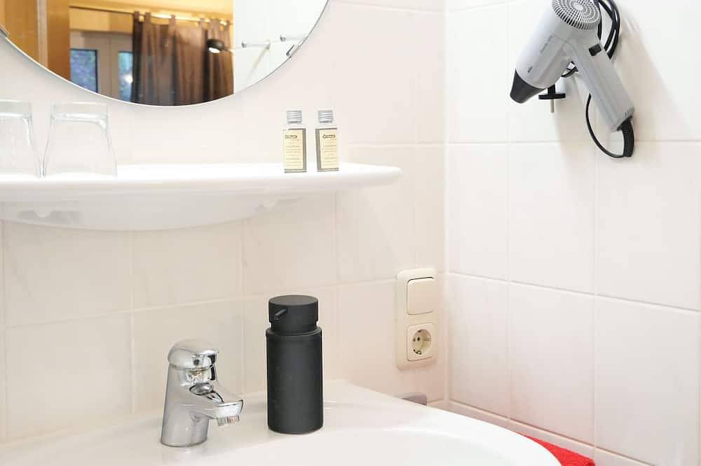 Ganze Wohnung, Apartment \"Treppchen\" Weingut Rebenhof in Ürzig, Bernkastel-Kues & Umgebung
