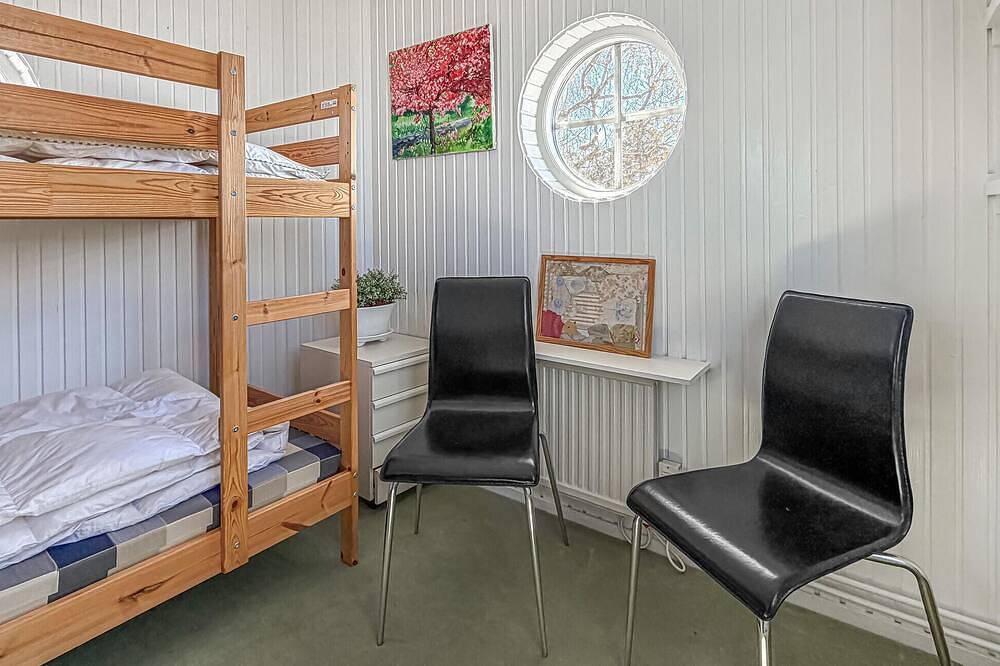 Lovely home in Saltsjöbaden with sauna in Nacka, Stockholmer Schärengarten
