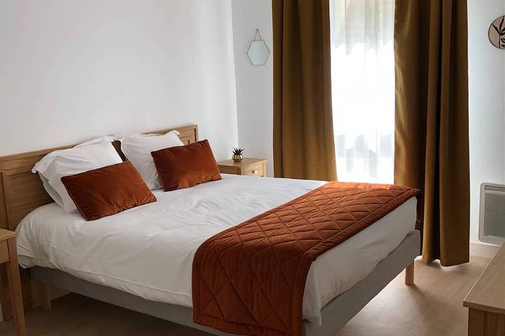 Appartement de vacances pour 2 personnes, avec piscine et sauna, animaux acceptés