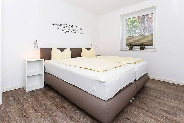 Ferienhaus für 6 Personen, mit Terrasse und Garten in Landkreis Wittmund - 2