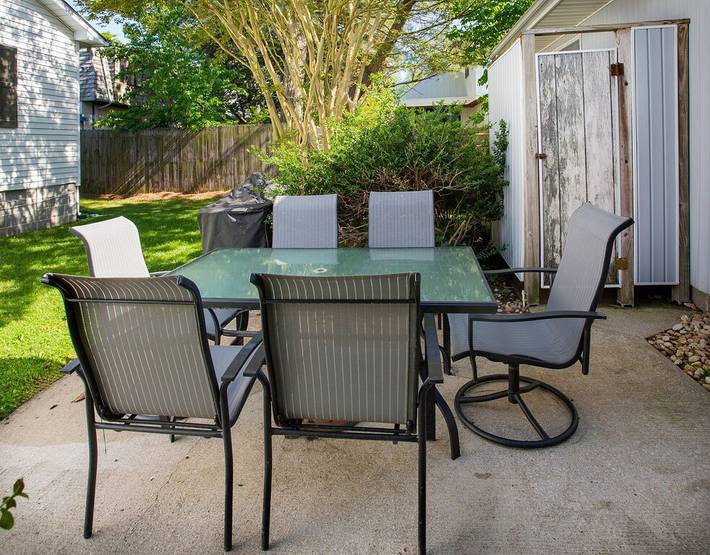 Vacation house for 10 people, with yard, with pets in Delaware