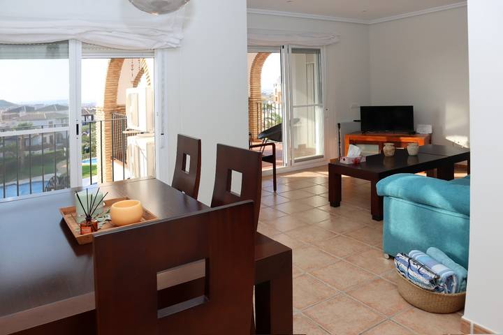 Gîte pour 6 personnes, avec terrasse, adapté aux familles à Vera - 2