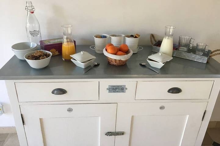 Maison d’hôte pour 3 personnes, avec Jacuzzi ainsi que Jardin et Sauna