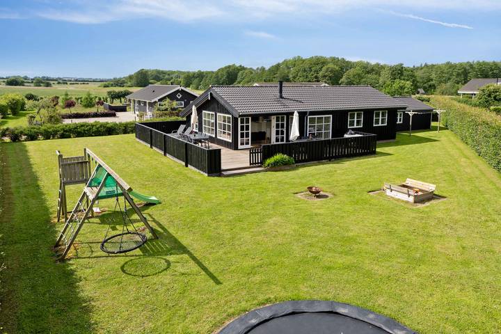 Ferienhaus für 6 Personen, mit Sauna und Garten in Flovt Strand