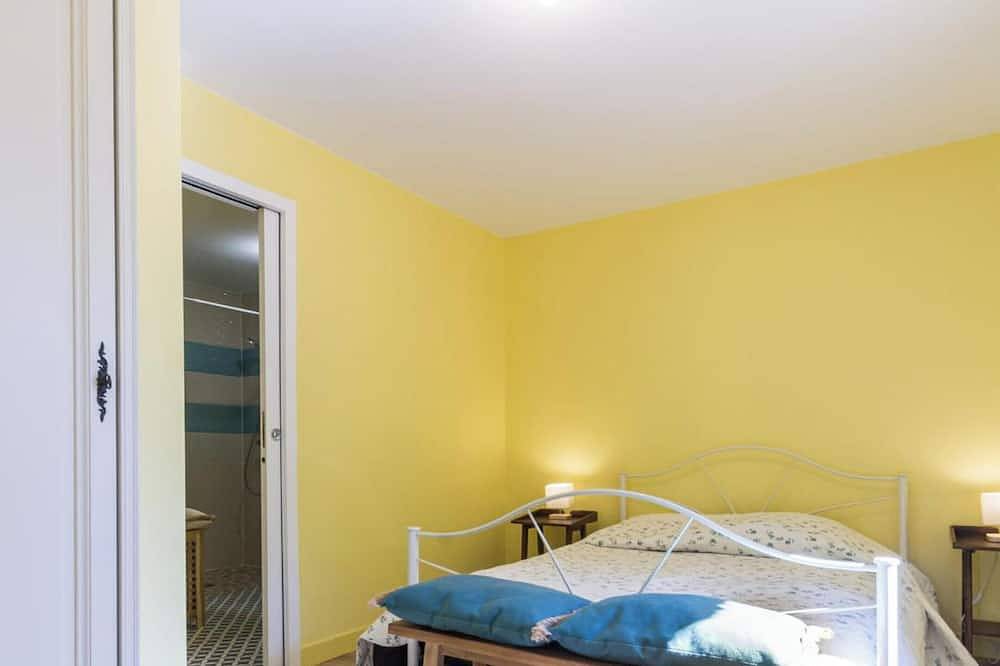 Maison paisible, cadre authentique - 6 pers. in Bretteville-sur-Ay, Région de Coutances