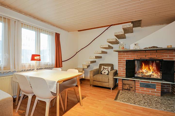 Location de vacances pour 6 personnes, avec jardin et vue à Grächen - 3