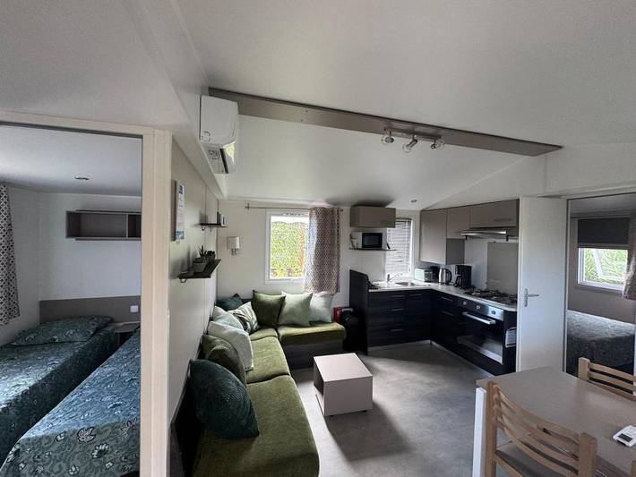 Appartement de vacances pour 6 personnes, avec piscine ainsi que jacuzzi et jardin
