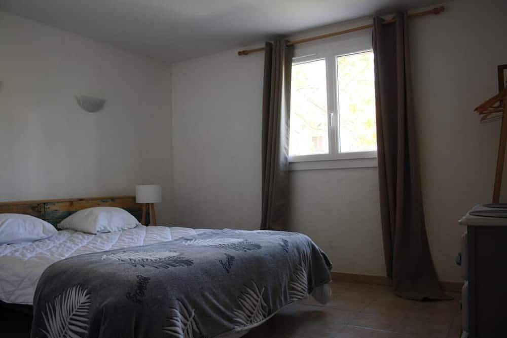 Appartement entier, Appartement ensoleillé au calme à Hendaye. Meublé tourisme 3* in Hendaye, Région de Bayonne