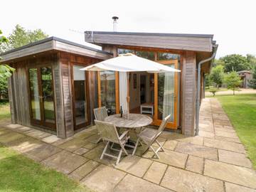 Lodge for 4 People in Exton (Rutland), Rutland, Photo 2