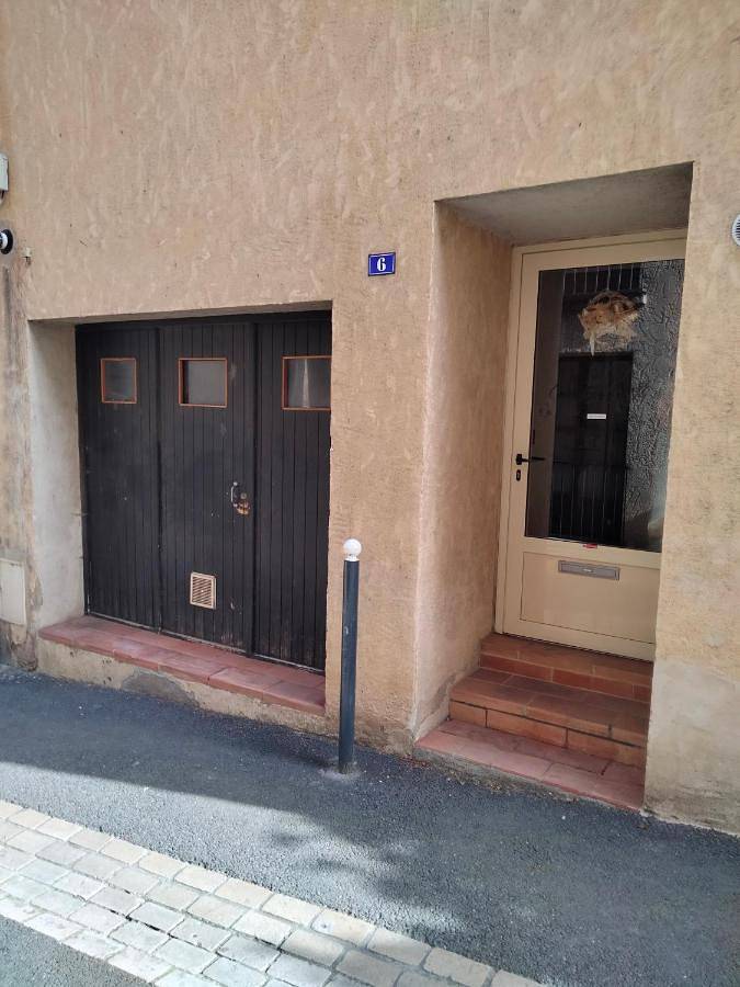 Chambre d’hôte pour 2 personnes, avec terrasse, adapté aux familles à Valréas - 4