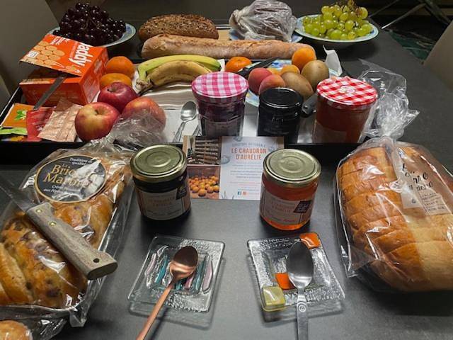 Location de vacances pour 2 personnes, avec jardin et piscine ainsi que sauna et jacuzzi à Lespignan - 2