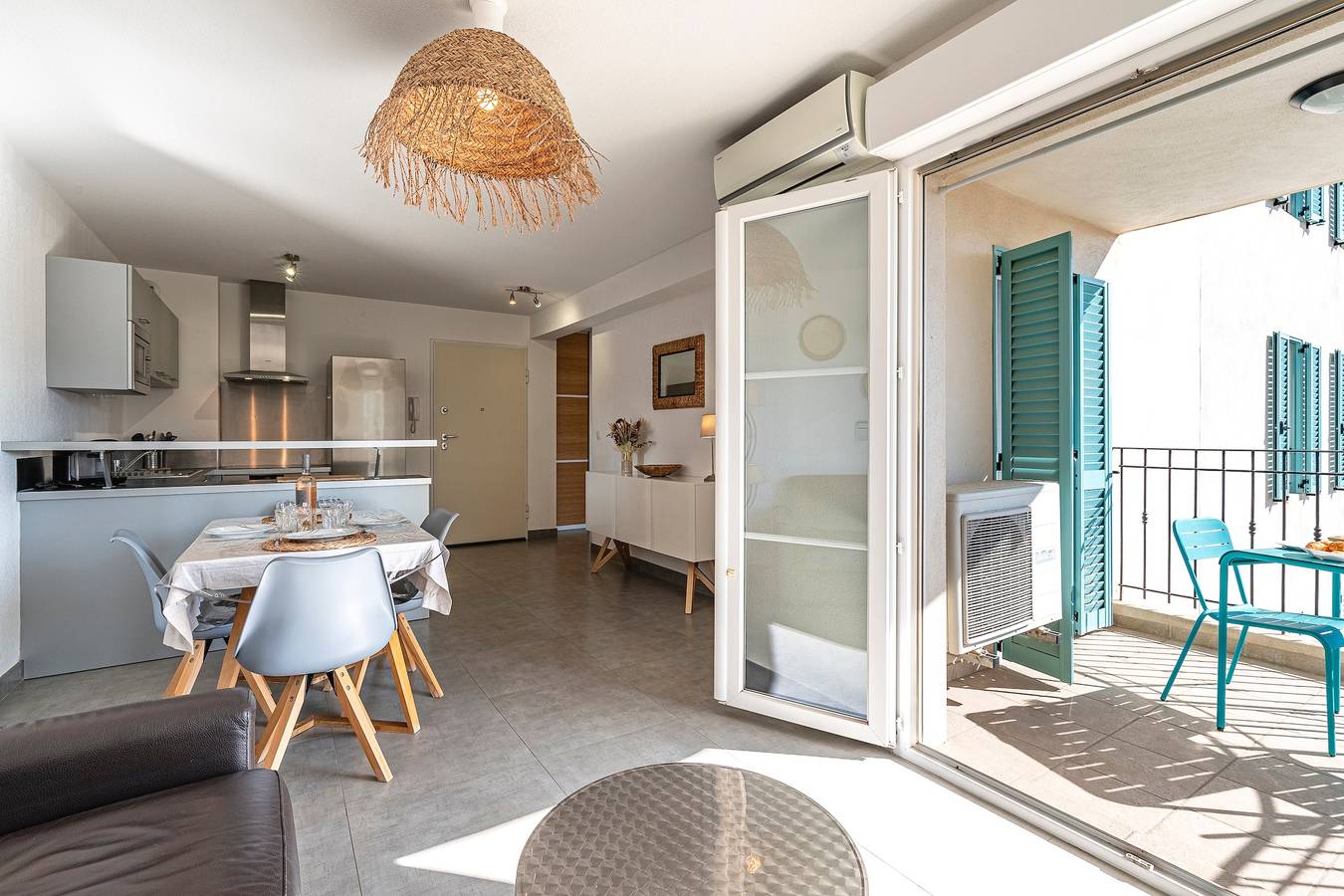 Apartamento entero, Le Clos des Oliviers - Avec balcon, proche plage in L'Île-Rousse, Region de Calvi