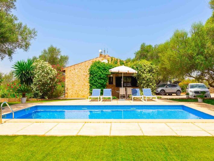 Wunderwunderschöne Finca mit prschöne Finca mit privatem Pool in Santa Margalida in Santa Margalida, Mallorca Norden