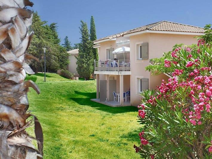 Bungalow für 2 Personen, mit Sauna, mit Haustier in Var - 2