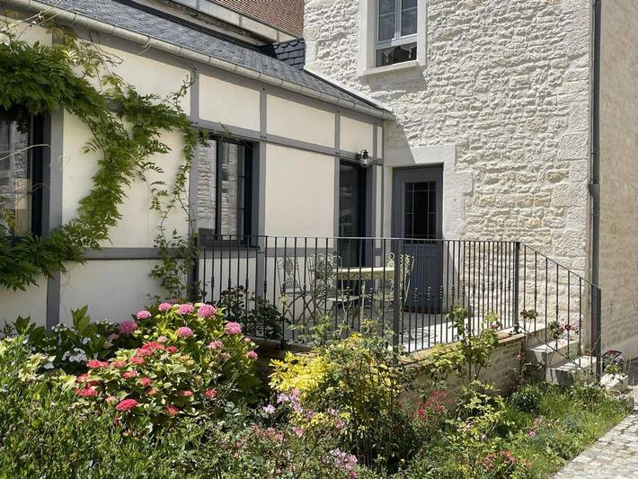 Location de vacances pour 4 personnes, avec jardin et vue à Tonnerre (Yonne) - 3