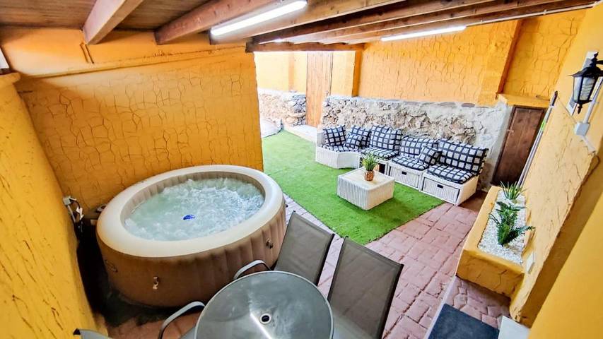 Casa de vacaciones para 2 personas, con jacuzzi y terraza - 1