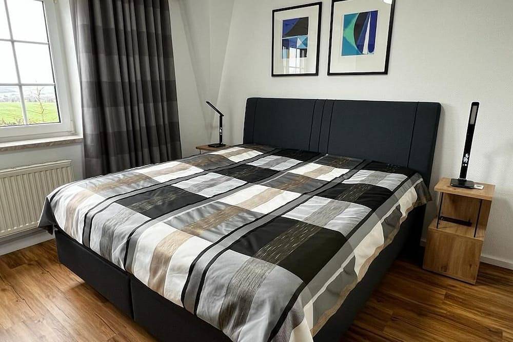 Entire apartment, Ferienwohnung im Grünen in Osterwieck am Fallstein in Osterwieck, Magdeburg Börde