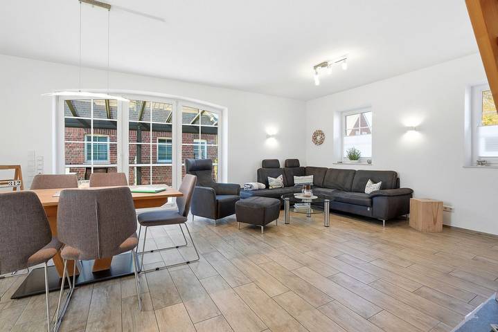 Ferienhaus für 6 Personen, mit Garten und Terrasse sowie Sauna in Greetsiel - 3