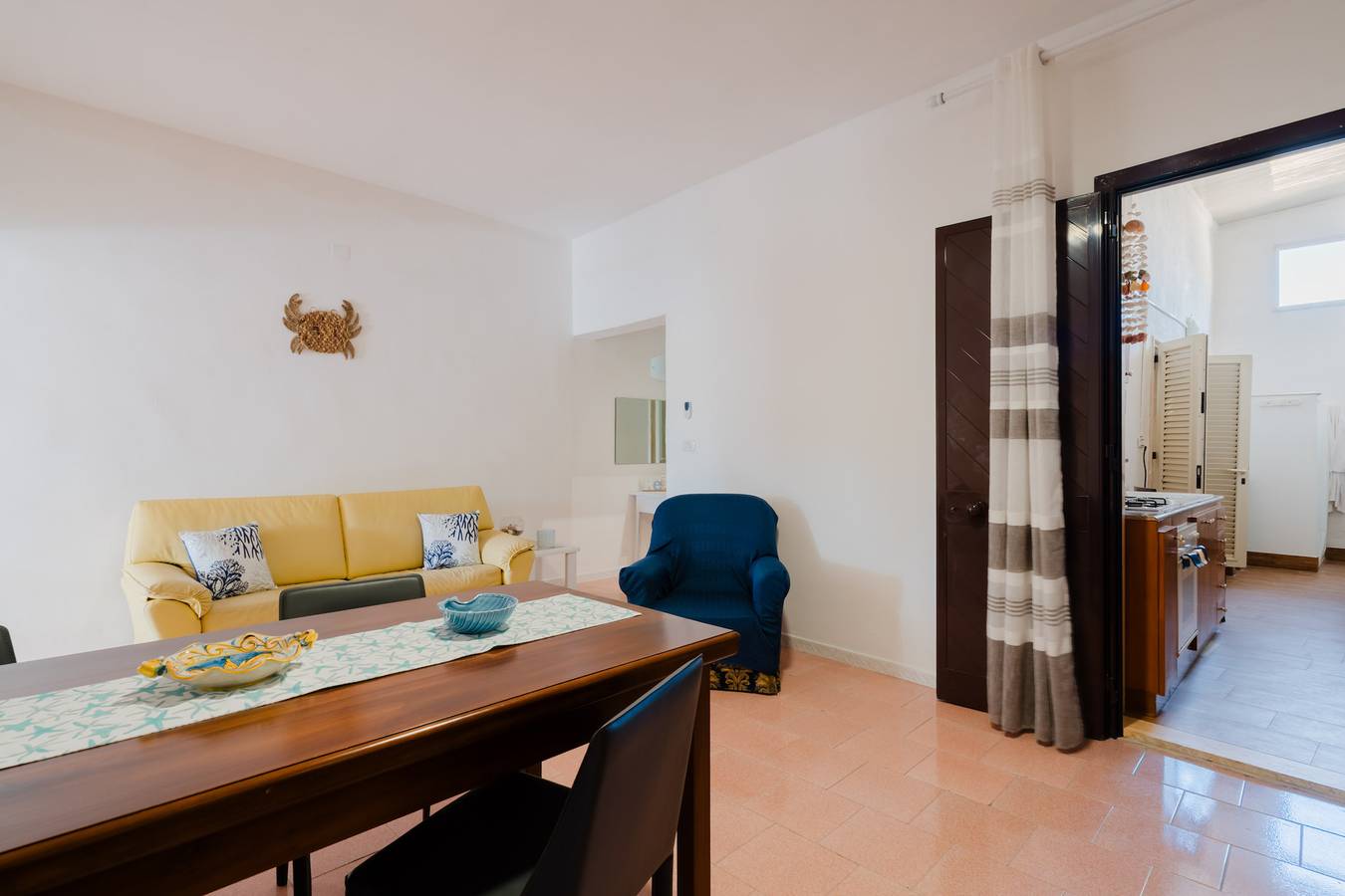Casa vacanze 'Titti' con terrazza privata, giardino privato e aria condizionata in Torre Lapillo, Golfo di Taranto