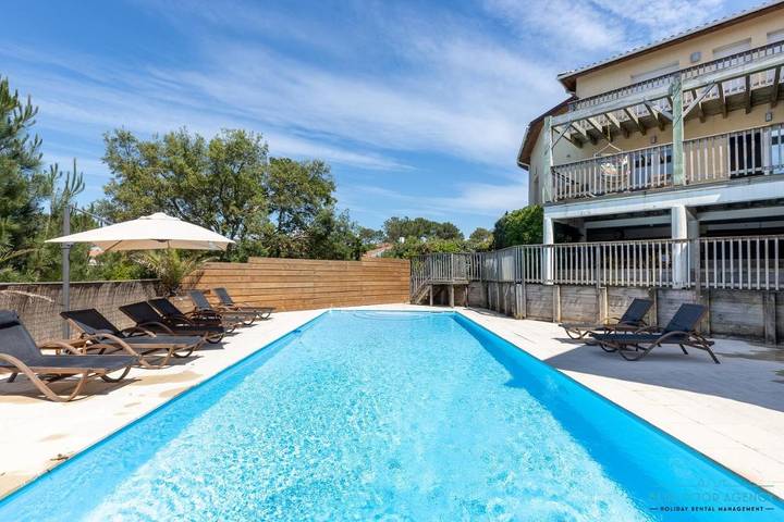 Villa pour 15 personnes, avec piscine ainsi que vue et jardin à Moliets-et-Maa