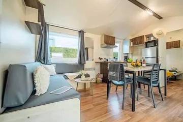 Camping pour 6 Personnes dans Brem-sur-Mer, Vallée de la Loire, Photo 1