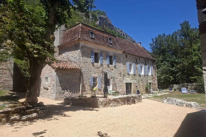 Location de vacances pour 7 personnes à Sauliac-sur-Célé