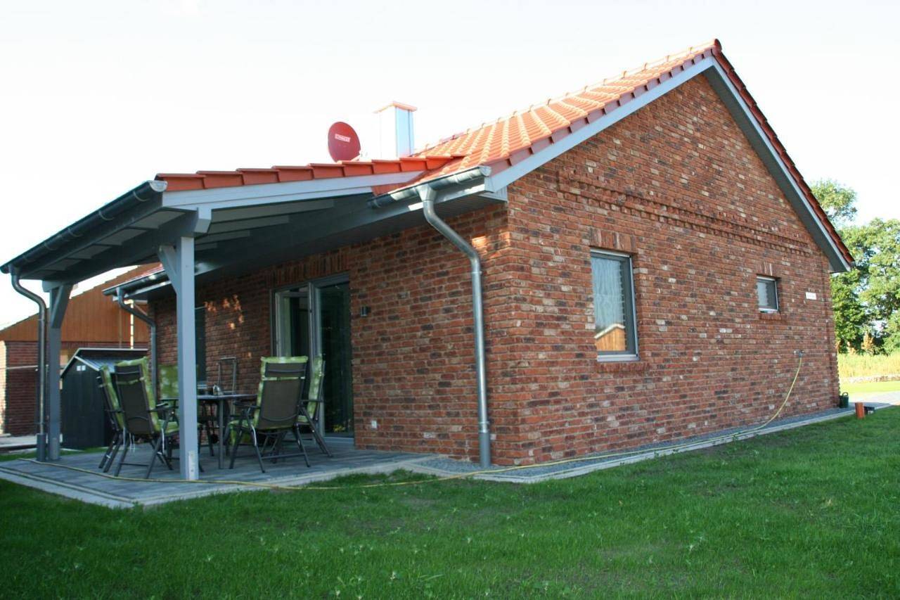Holiday Home in Schloss Dankern, Oberlangen
