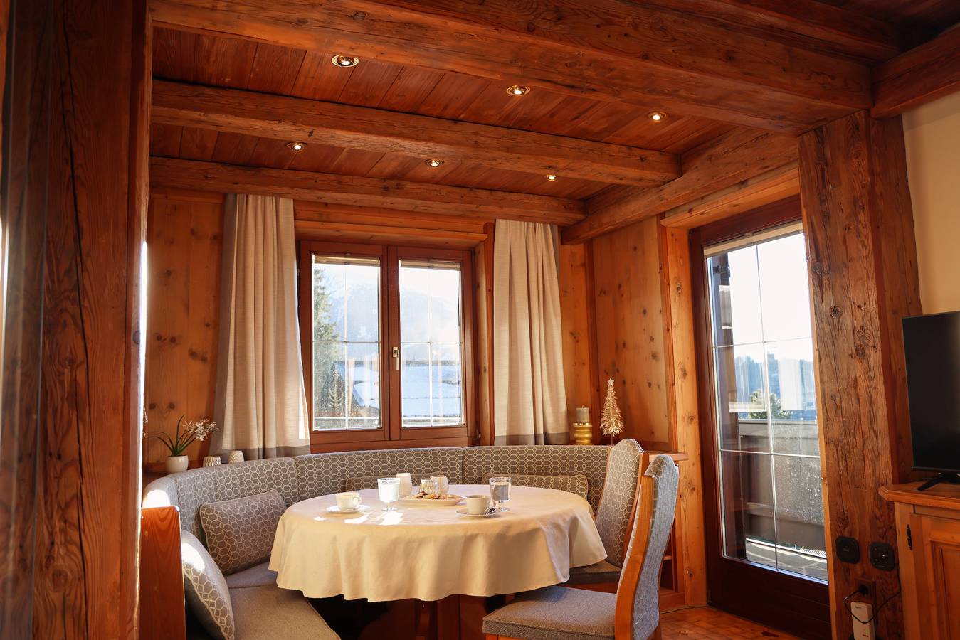 Landhaus Waldhof am Großvolderberg in Tuxer Alpen, Volders