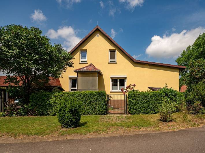 Ferienwohnung für 2 Personen, mit Terrasse und Garten in Brandenburg an der Havel