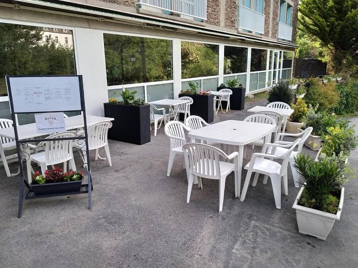 Hôtel pour 2 personnes, avec Balcon et Terrasse ainsi que Jardin et Vue à Brusque - 3
