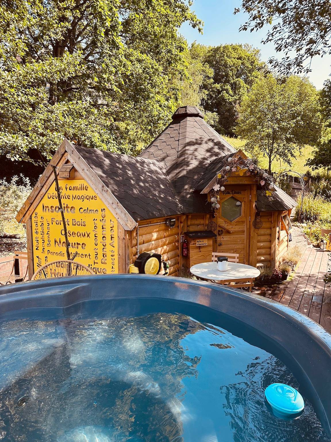 Cabane Kota Désiré avec bain nordique in Saint-Dié-des-Vosges